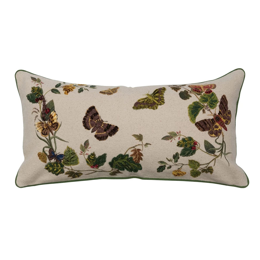 PILLOWS & BLANKETS